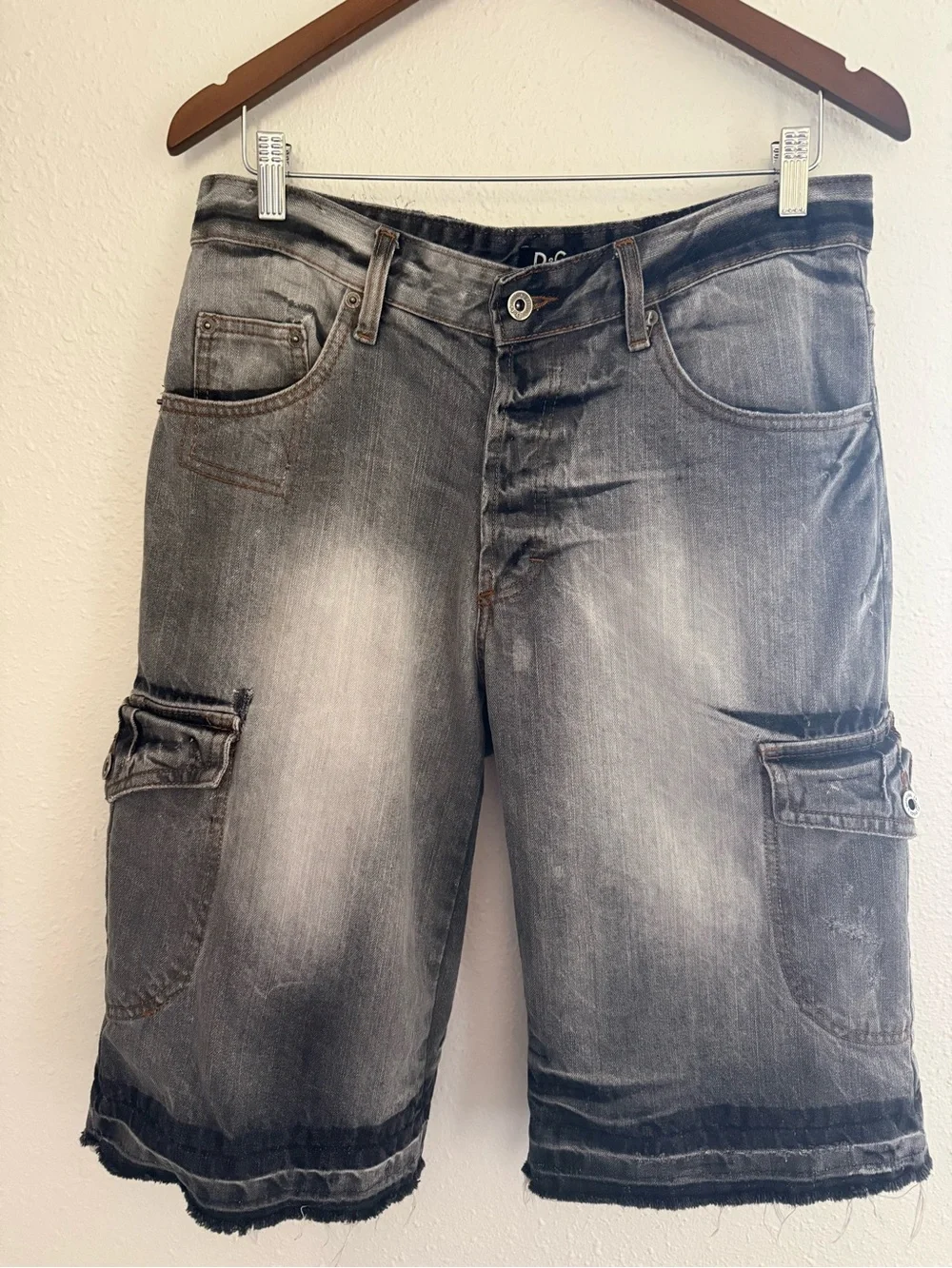 D&G Dolce & Gabbana Size 48 Y2K Distressed Cargo Denim Shorts